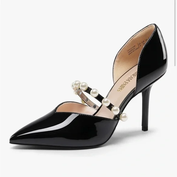 Elegant Black Heels with Pearl Accents - Picture 2 of 8